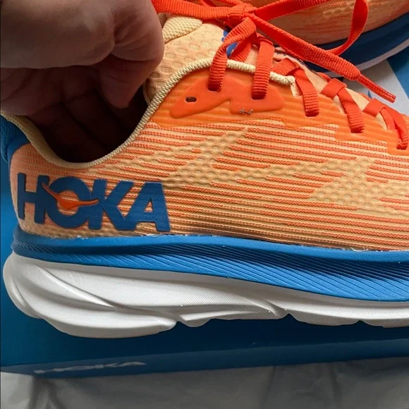 Hoka Y Clifton 9 Youth Sneakers in Orange and Blue Size-7 MD NWT - Picture 10 of 12